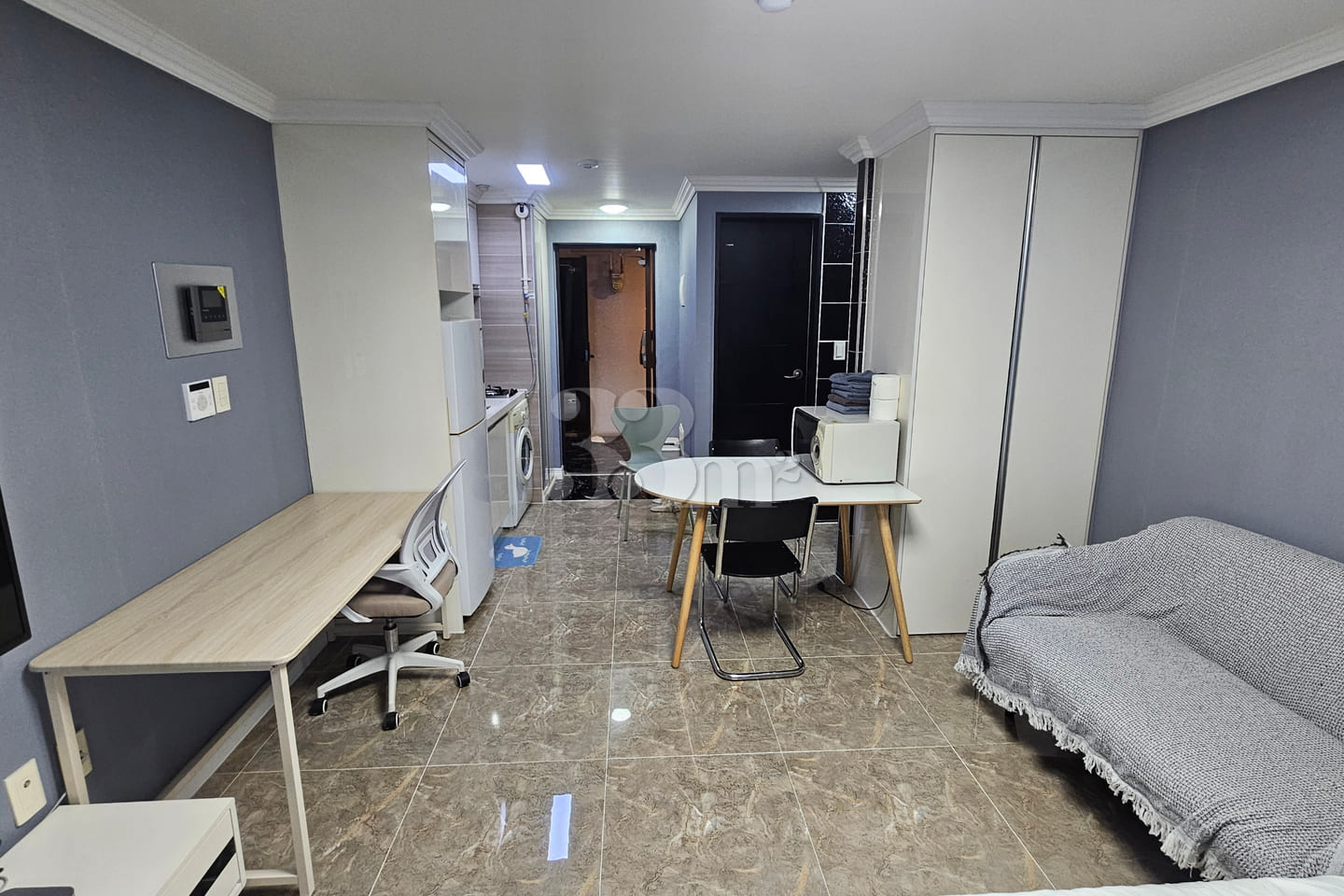 Busan Dusil Station Studio Apartment F 2th image
