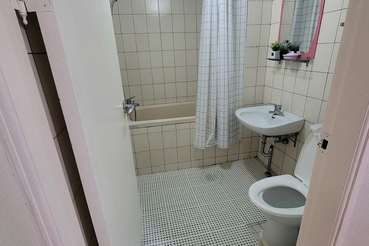 Apartment in Geoje Okpo with 2 bedrooms and a 12th image