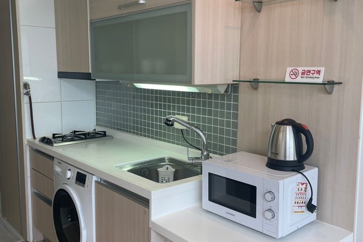🎯 Fully furnished and remodeled apartment in 7th image