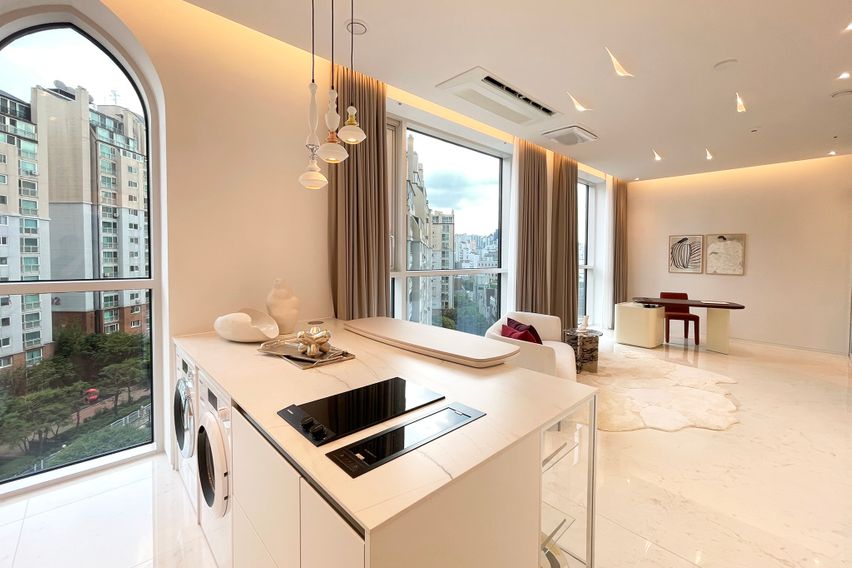 청담사거리 신축스위트룸