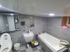 4th floor of a luxury house in Seocho 8th image