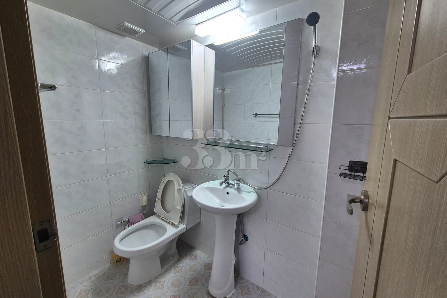 Studio apartment located 1 minute from Hadan  1th image