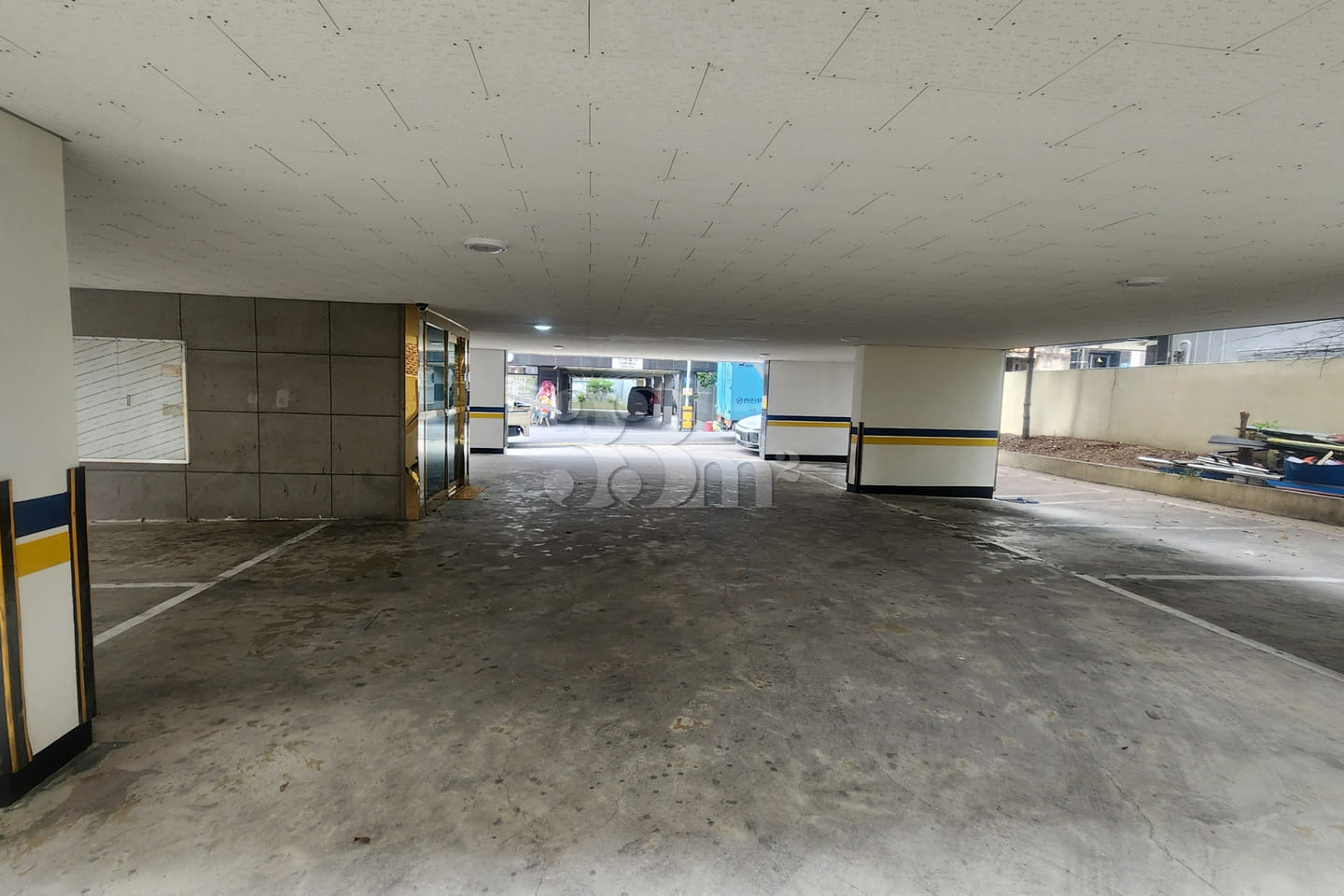 Lotte Department Store Sungsimdang Yongmun St 8th image
