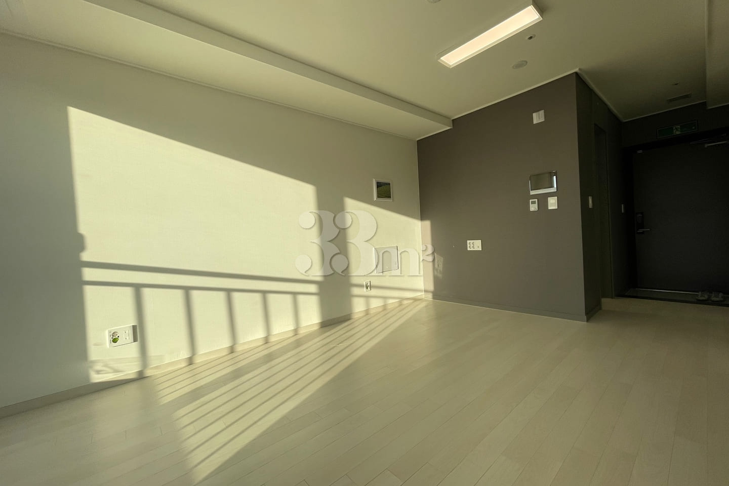 New, spacious apartment with a dryer option 3th image