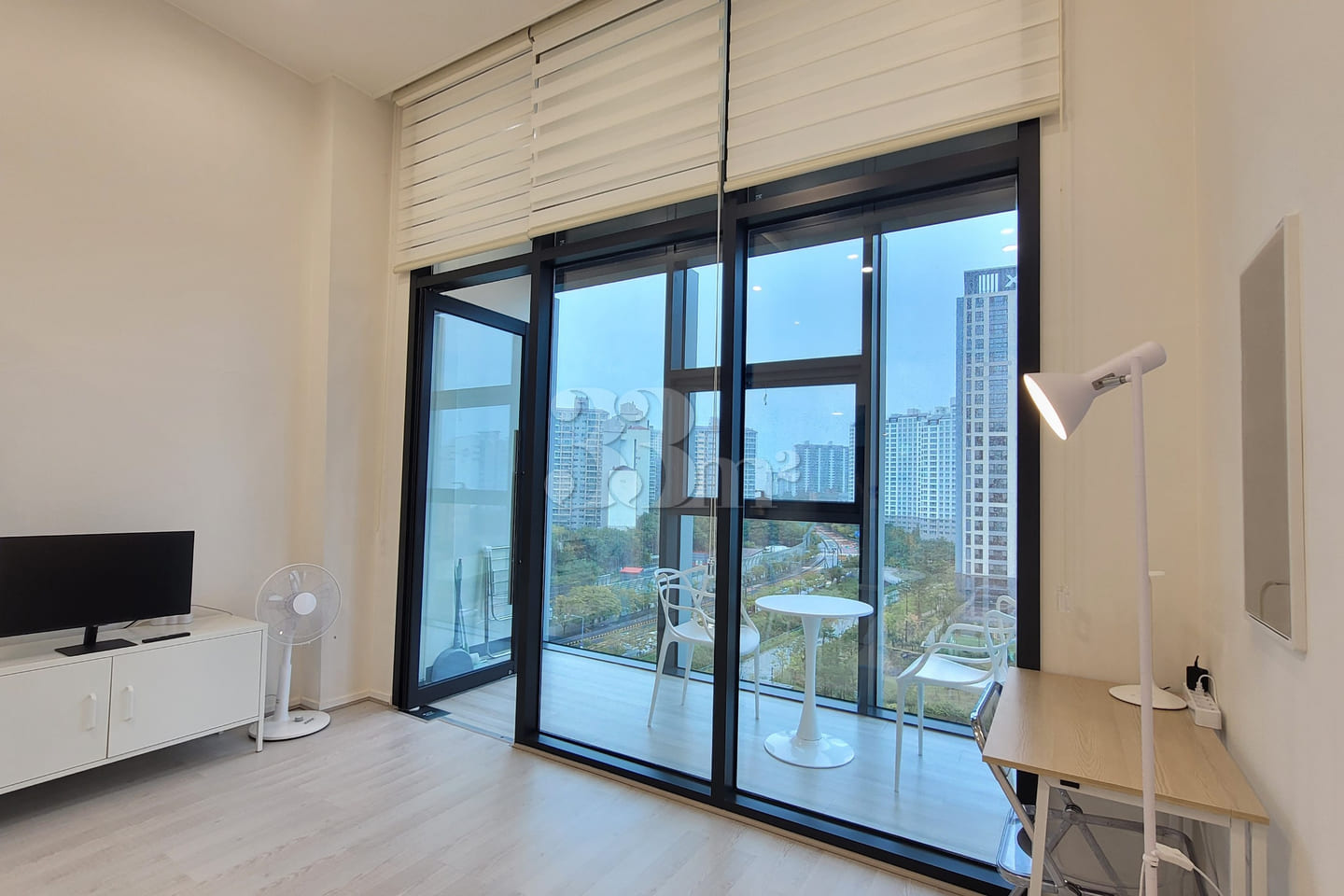 New building in Sindongtan/Yeongtong with ful 8th image