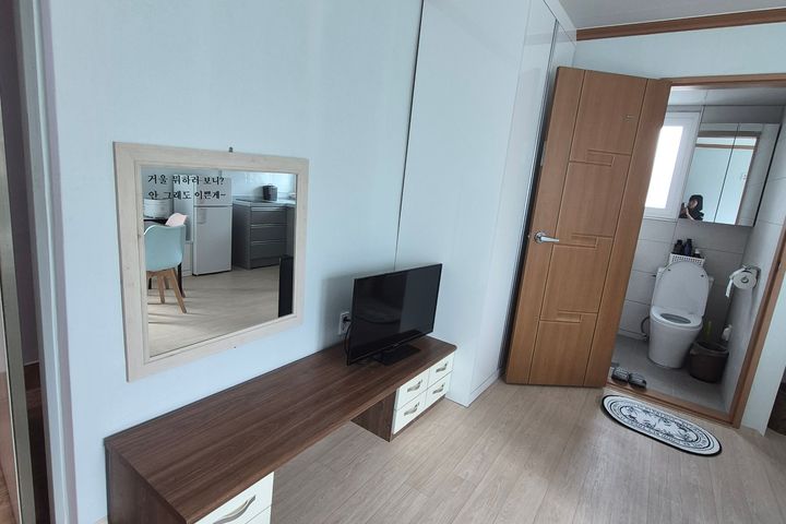 Short-term Rentals in Sacheon City 3th image
