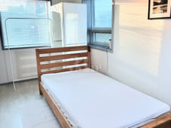 Fully furnished riverside studio, 2nd floor ( 0th image