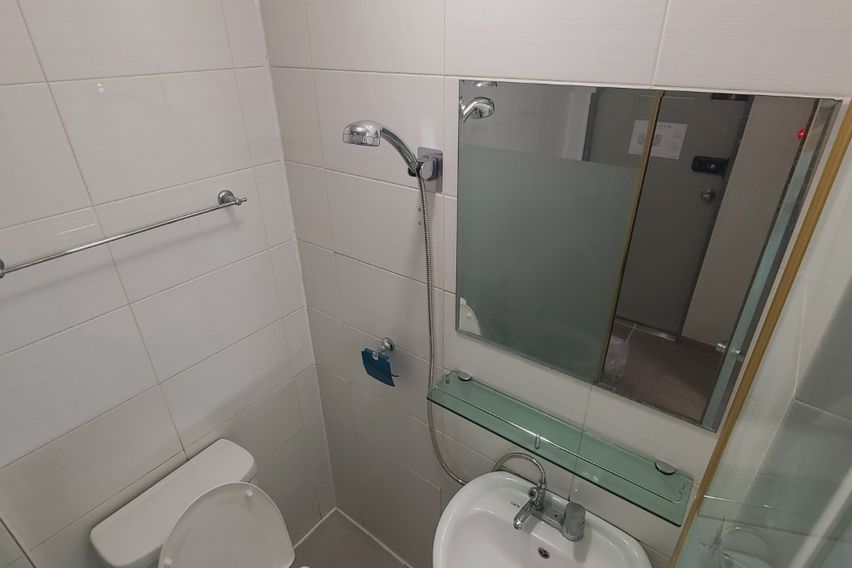 하우스텔 베이직룸