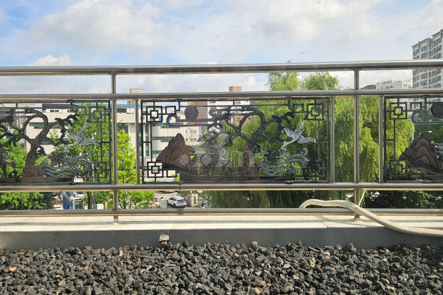 Room with a spacious terrace near Suwon Stati 8th image