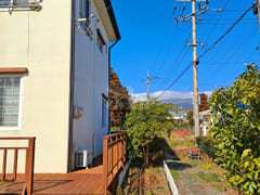 A Sun-Drenched House in Seogwipo 9th image