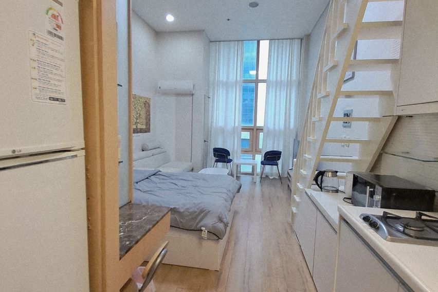 전망좋고 넓은 복층집