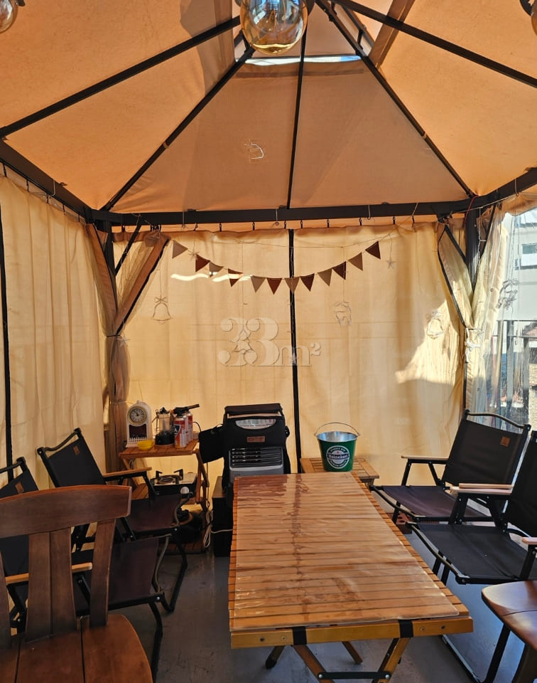 Rooftop Terrace in Hotspot Yeonnam-dong 3th image