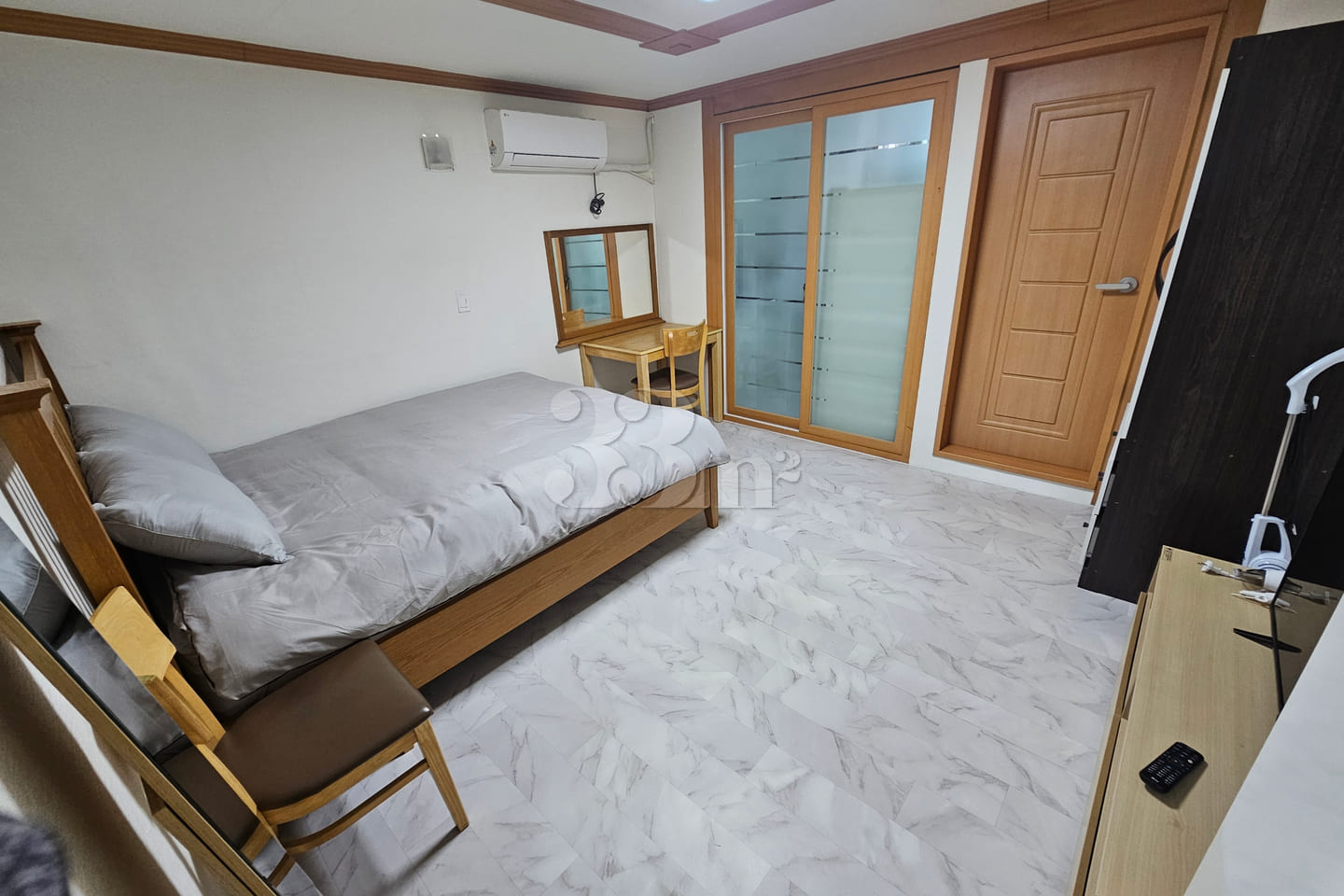 Gimhae-dong 303 Studio Apartment 4th image