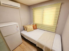Sun-drenched drying room 2th image