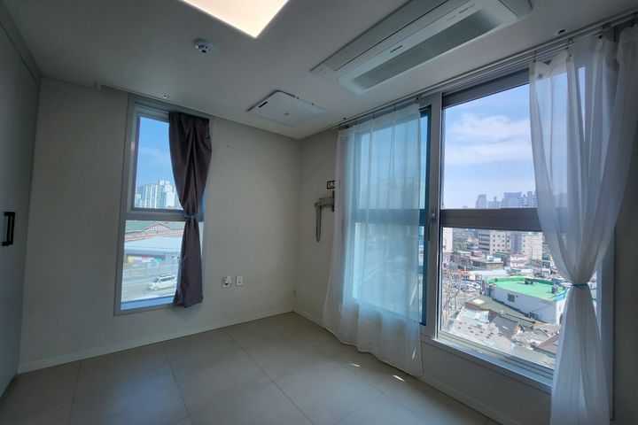 Studio apartment 2 minutes from Jeongneung St 0th image