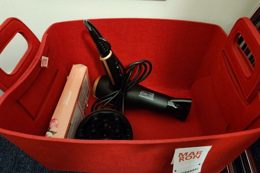 신촌역초근접,라니하우스