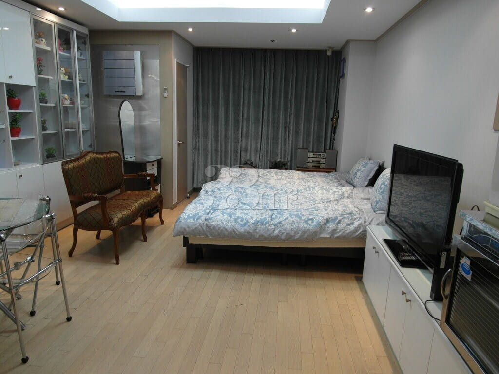 Uni House – 2 minutes from Chang-dong Station 1th image