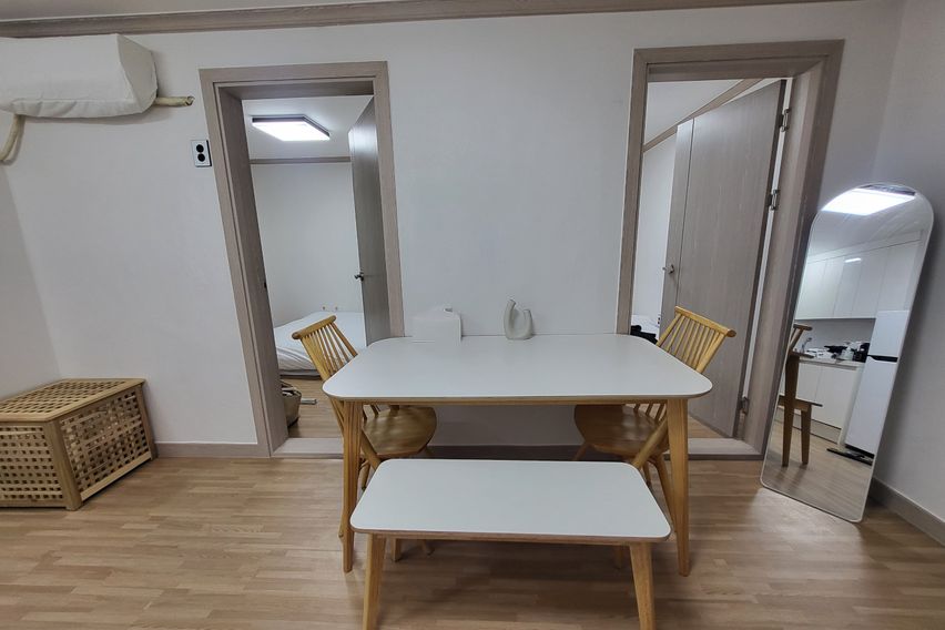 반월당역 쓰리룸