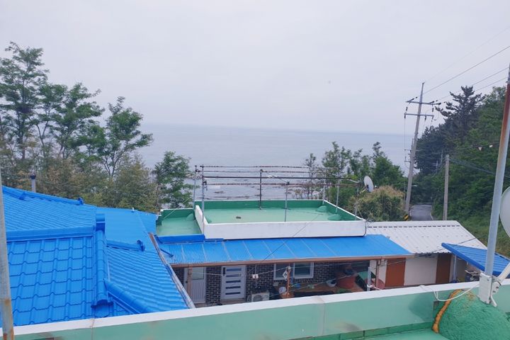 언덕위에 바다풍경 3번째 이미지