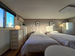 2 beds, separate kitchen 3th image