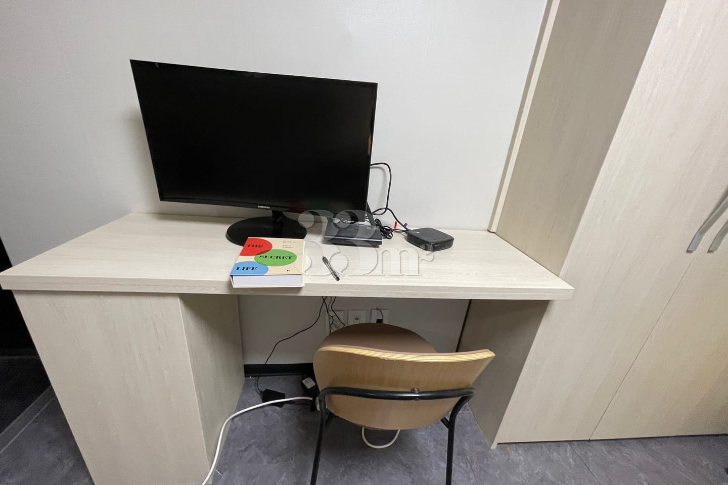 Raum Suite+ Room 504 8th image