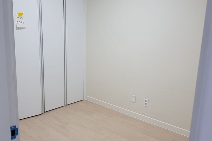 수원넓은거실투룸주차가능 3번째 이미지