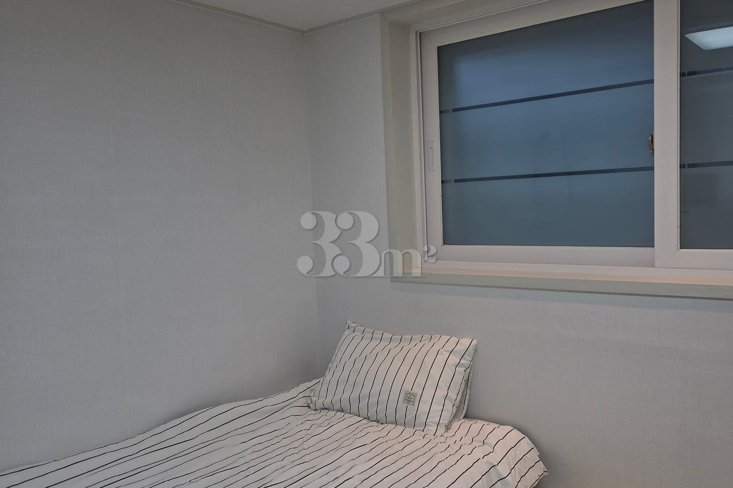 Newly Built Studio Apartment near Banghak Sta 2th image