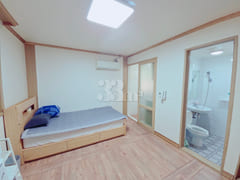 Studio apartment near Chonnam National Univer 1th image