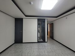 New three-room apartment near Daejeon Station 5th image