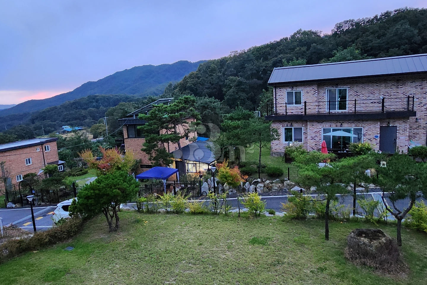 Yeoju Sky Pension Building 104 18th image