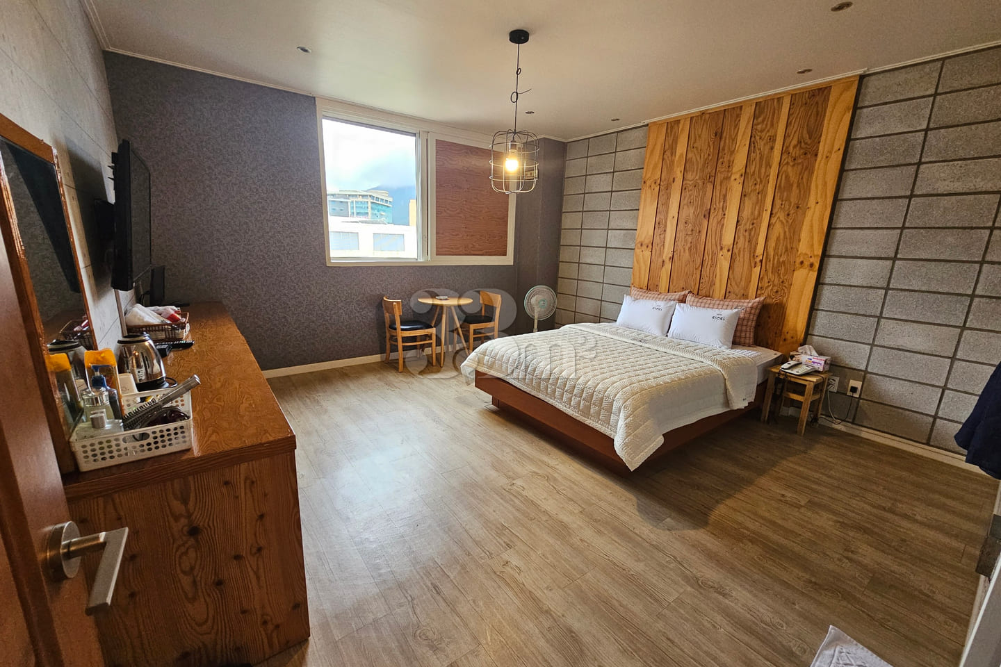 Premium for Extended Stays in Jangyu 0th image