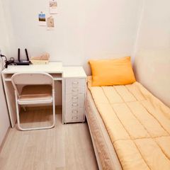 Gunja Station Women-Only Mini Room Unit Image