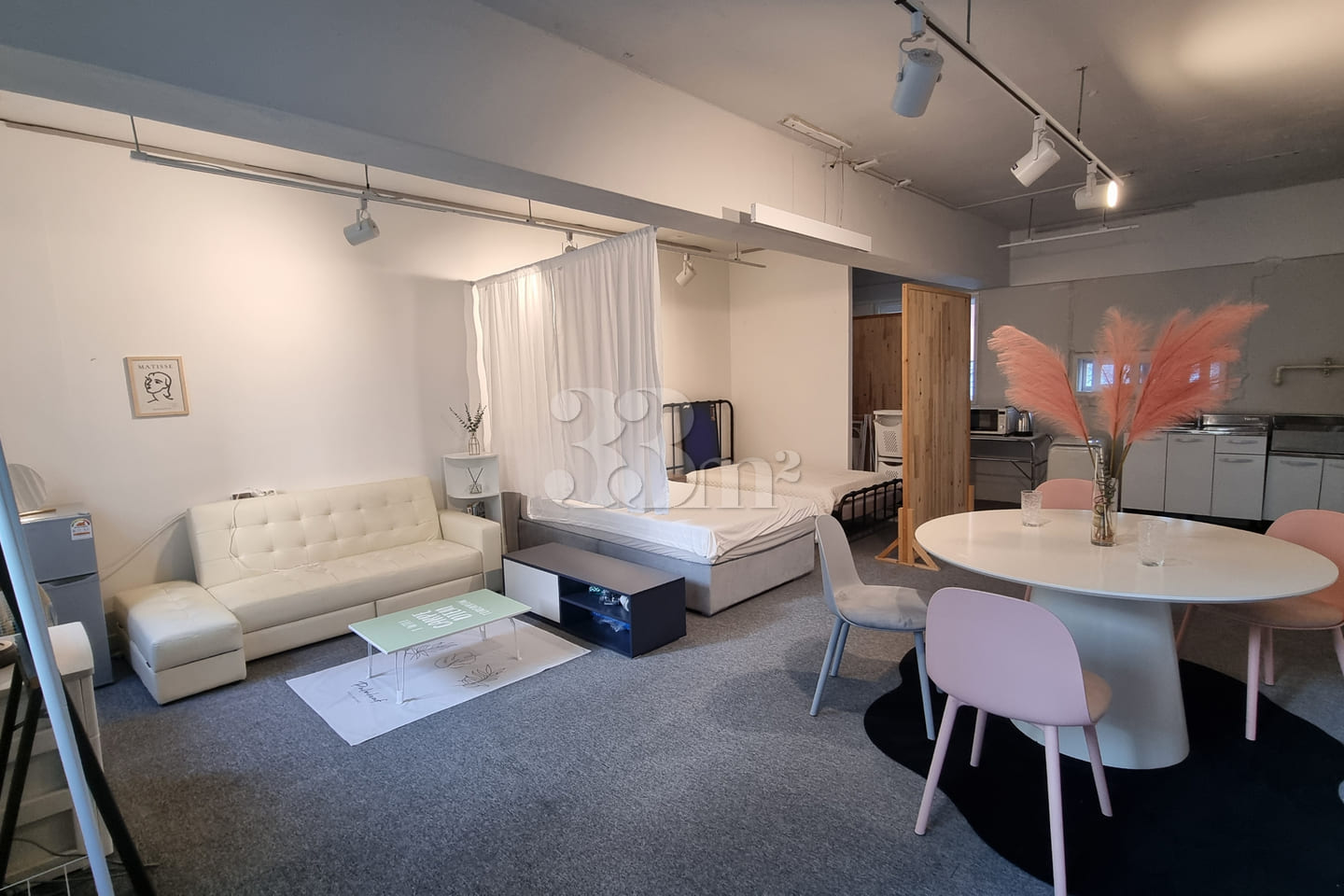 Large studio apartment, 10 minutes from Seong 2th image