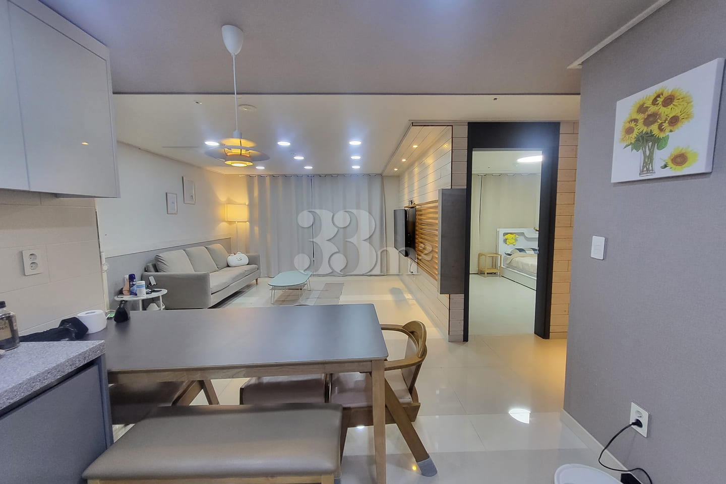 Ganseok Station, fully furnished, 3 bedrooms, 2th image