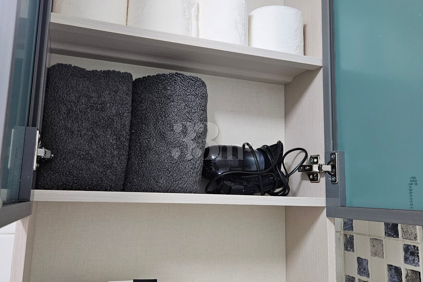 Fully furnished studio (approx. 26 m²) locate 13th image