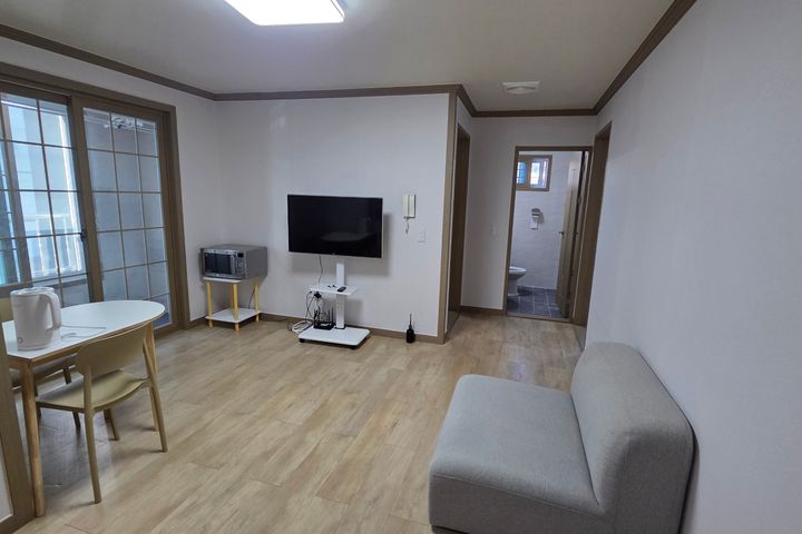 Hansolbang 1th image