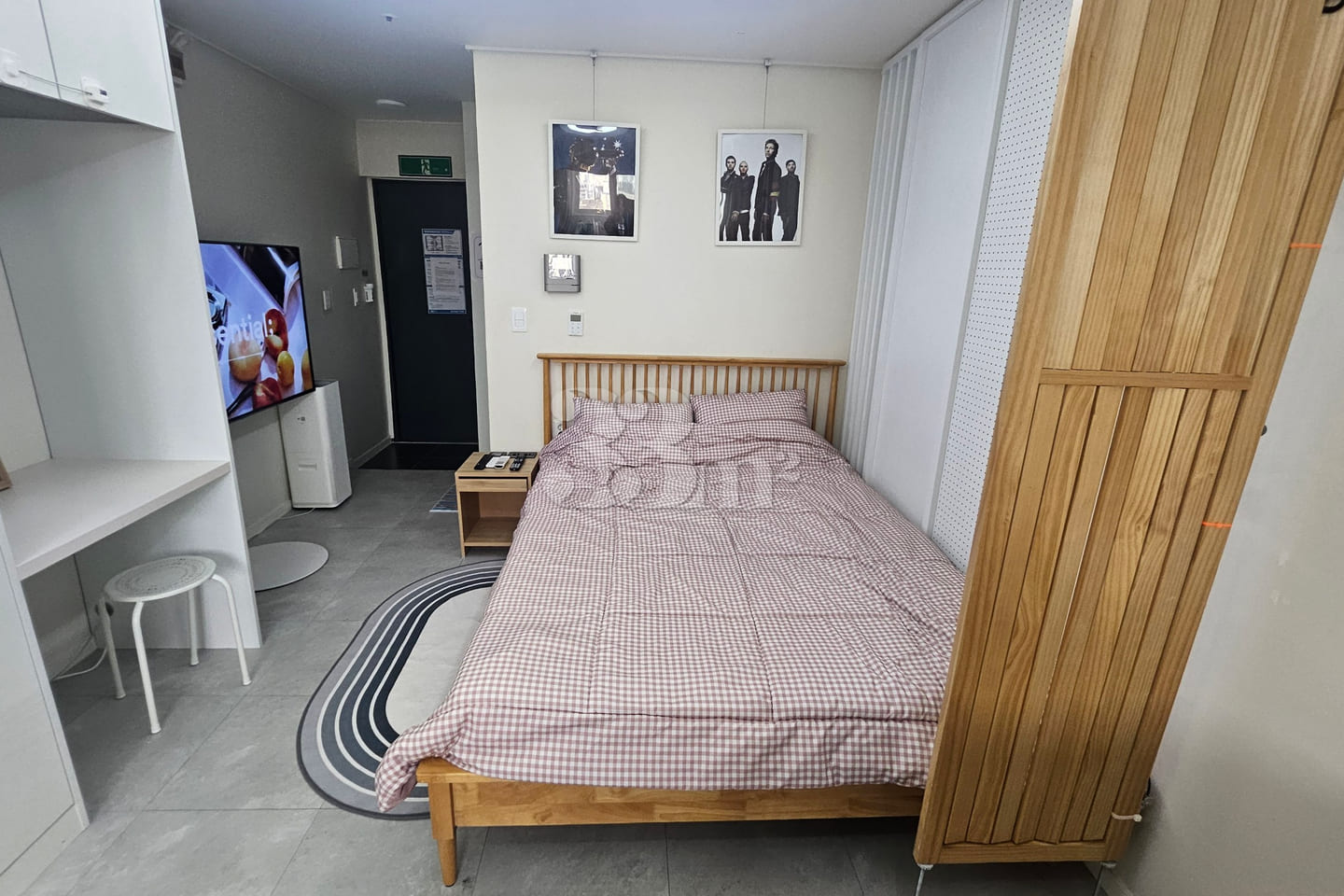 Newly Built-Queen Bed, Dryer E3 10th image