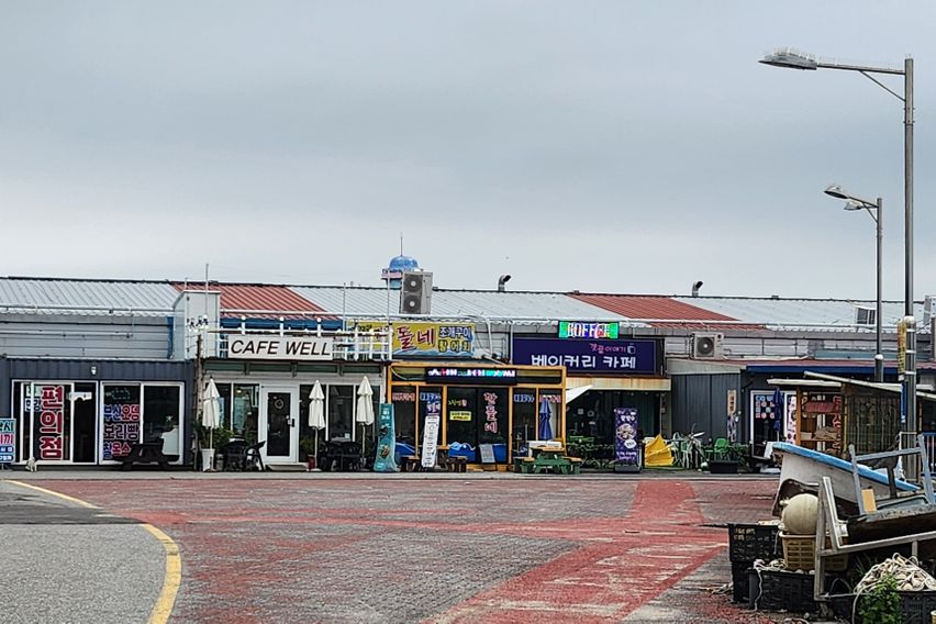 바닷가 펜션 아파트