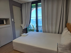 Direct ocean view facing Gwangalli Beach, fre 4th image