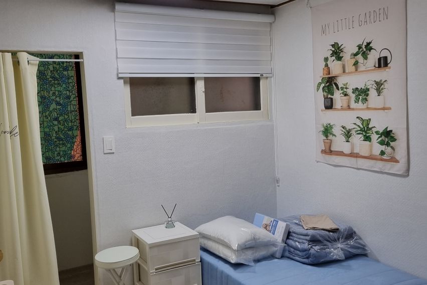 금돼지식당뒤 3룸301