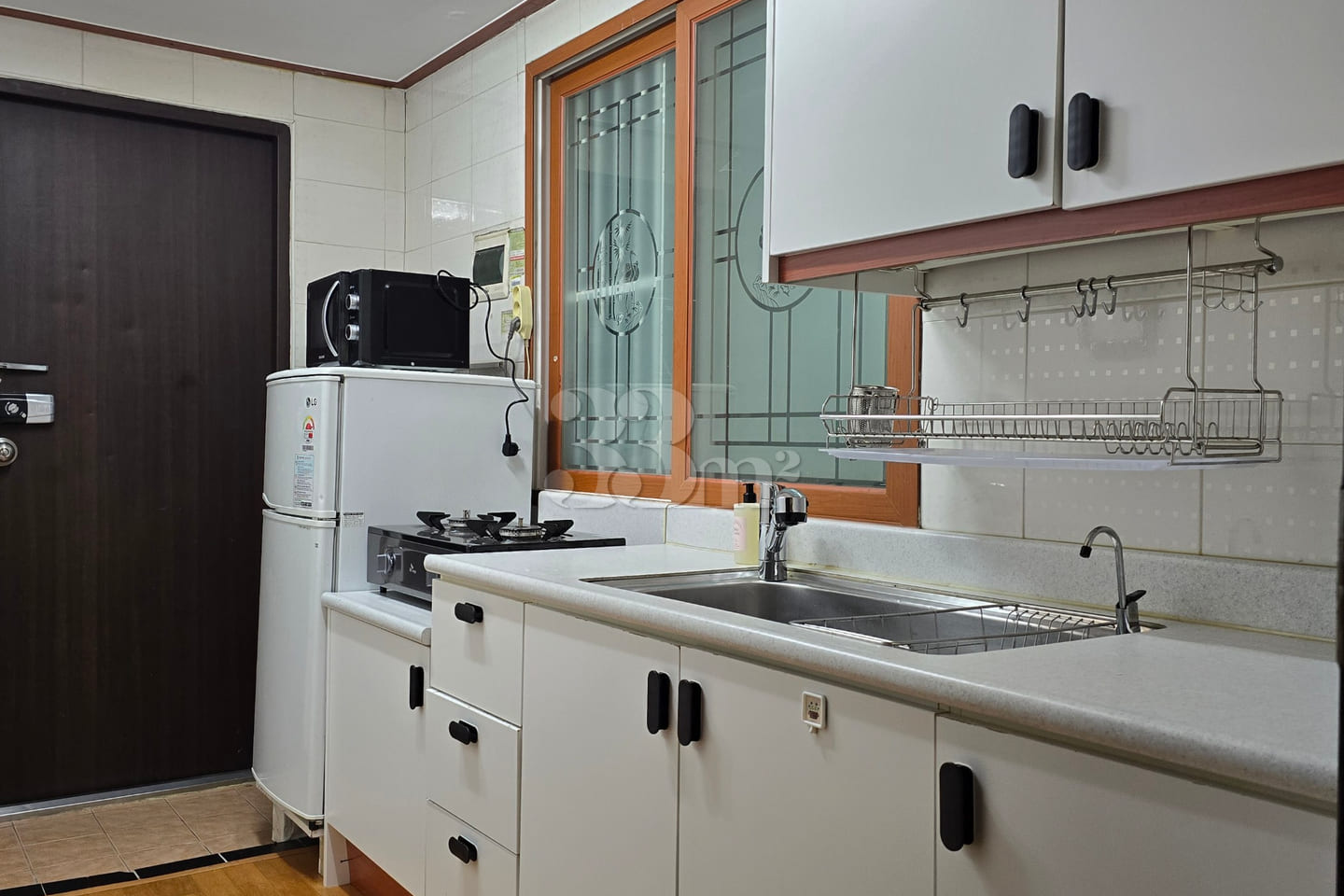 2 beds, separate kitchen 11th image