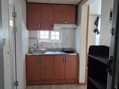 Studio apartment in Chunghyo-dong with conven 2th image