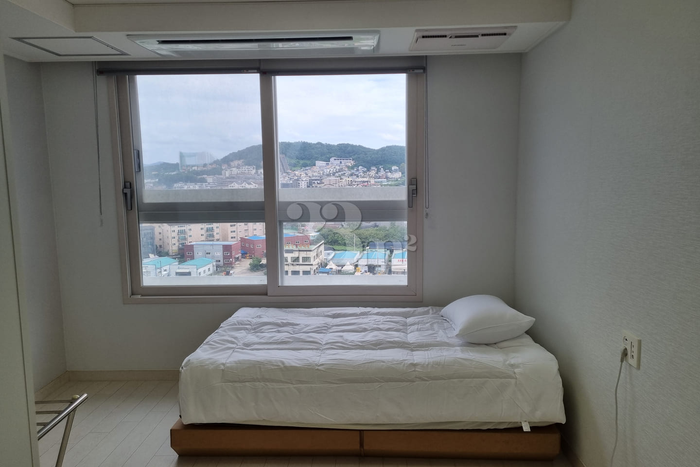 ๐ Clean room near Yatang Station 0th image