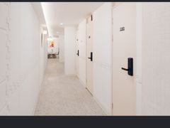 Deluxe Room 10th image