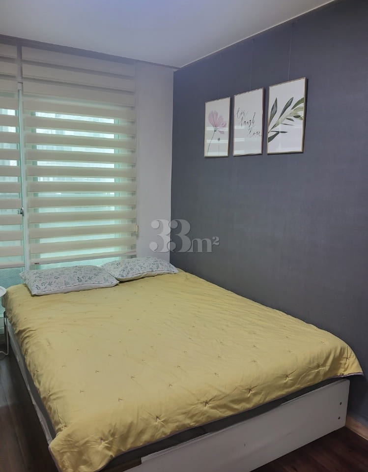 Cozy room near Sinsa Station 3th image