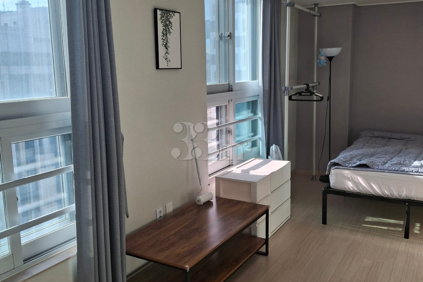 1-minute walk from Busan Station and Jungang  2th image