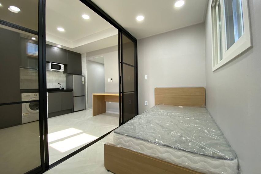 서강 정문앞 큰 원룸