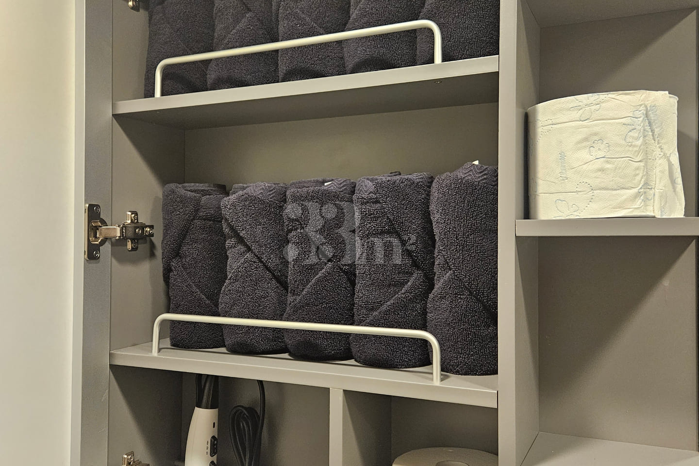 Fully furnished studio apartment in the Gangn 13th image