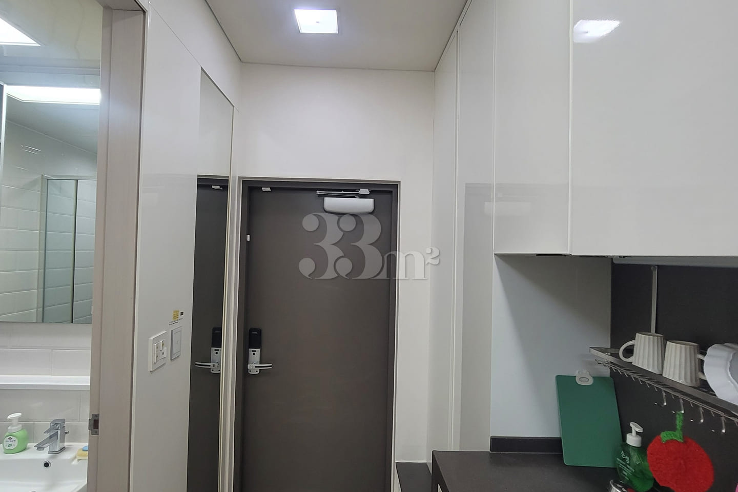 ♥️ Neat room just 1 minute from Gangnam Stati 15th image