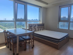 A month-long stay in a spacious house with an 2th image